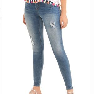 Women’s Skinny Jeans